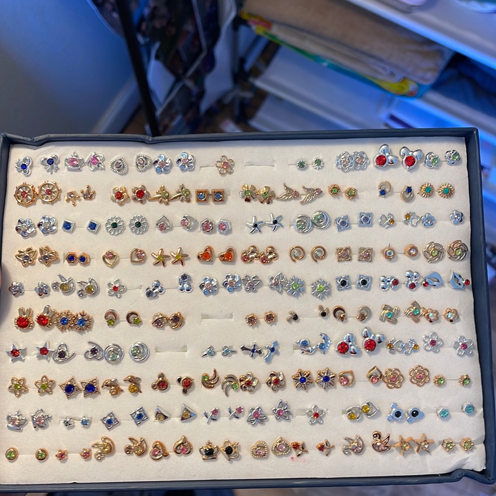 Earring set